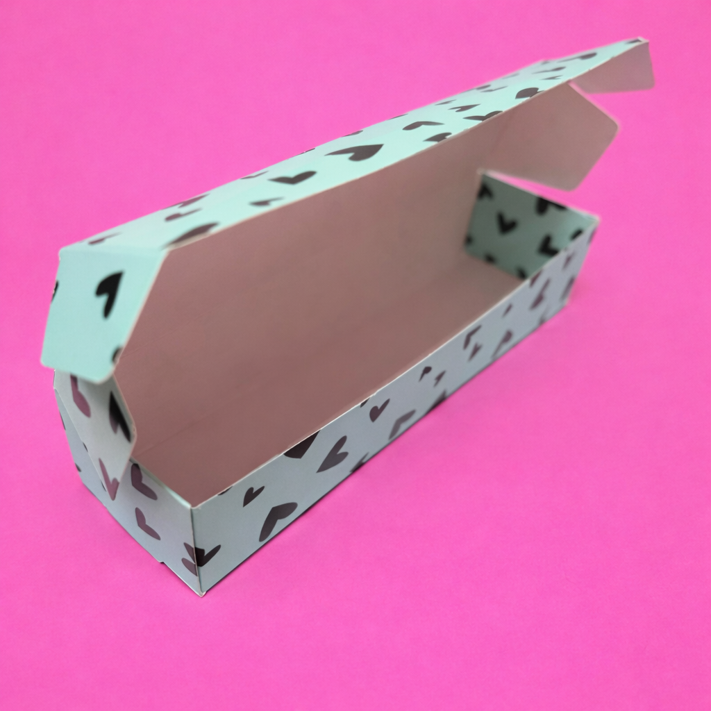 Box Anita corazones 25x7x5